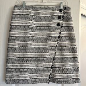 LOFT Black and White A-Line Knee-Length Skirt